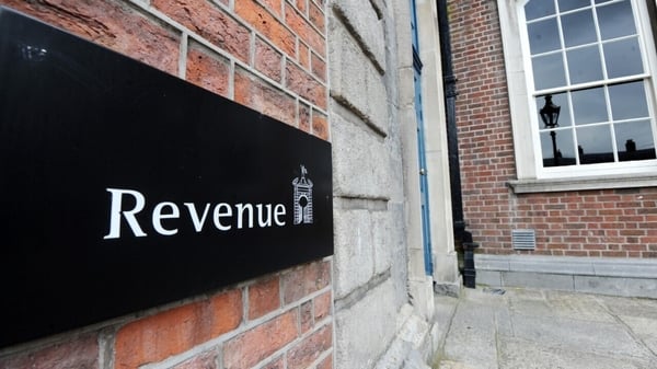 Mr Martin indicated that the Government may be prepared to intervene on the issue of the warehousing of tax debts.
