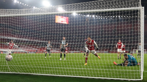 Pierre-Emerick Aubameyang wraps up the scoring in north London