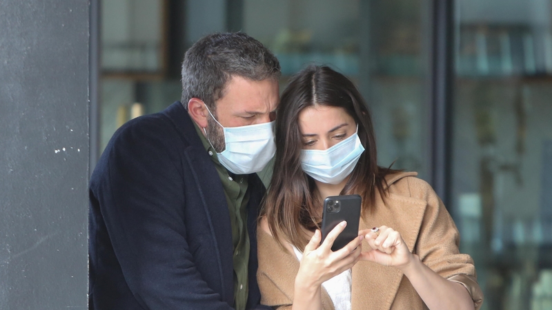 Ben Affleck and Ana de Armas are seen on April 18, 2020 in Los Angeles, California. (Photo by BG004/Bauer-Griffin/GC Images)