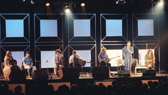 Dé Dannan at the National Stadium in Dublin (1985)