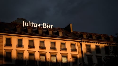 Deposits of German households and companies at banks in Switzerland climbed almost $5 billion to $37.5 billion in the first quarter of 2021