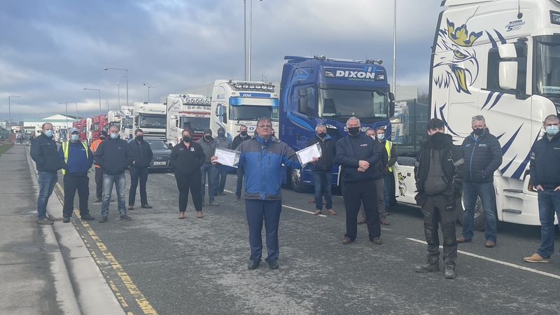 '3,000 tiománaí breise trucail ar a laghad de dhíth'-Drennan