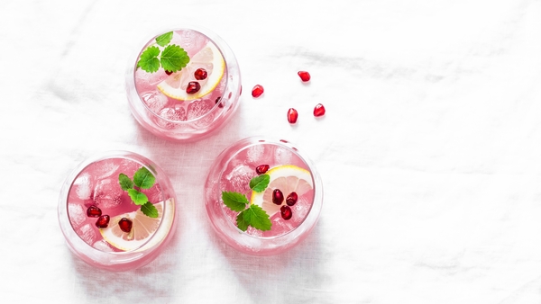 A delicious non-alcoholic cocktail recipe.