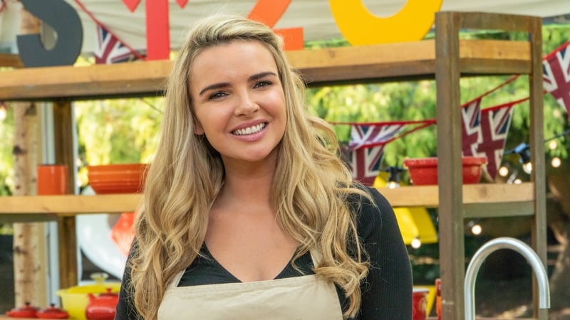 Will Nadine Coyle be star baker?