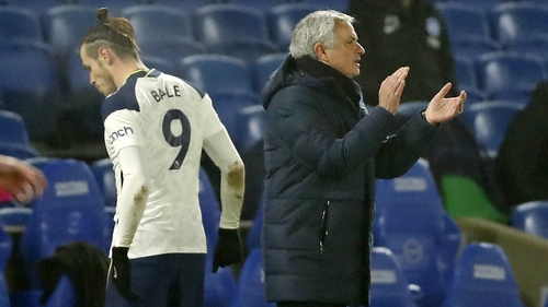 Gareth Bale (L) had little impact before being withdrawn by Jose Mourinho after an hour