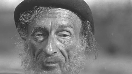 David Kelly as Rashers Tierney in 'Strumpet City' (1979) 2042/100 Photo by Joe St Ledger