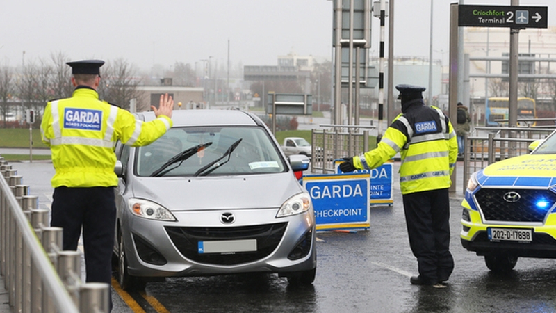 375 fines have been issued at Dublin Airport to people leaving the country (Pic: RollingNews.ie)