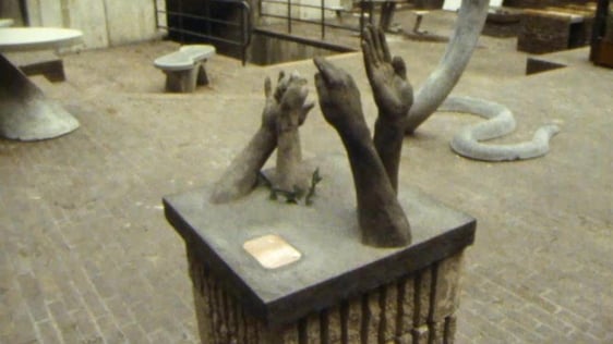 Sculpture at Thomond College, Limerick (1986)