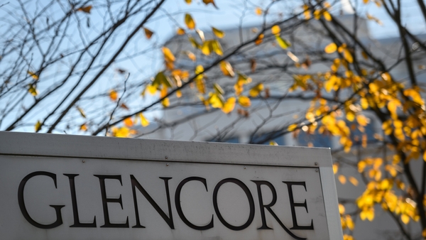 A Glencore-led consortium today agreed to buy Canadian miner Teck Resources' steelmaking coal unit for $9 billion