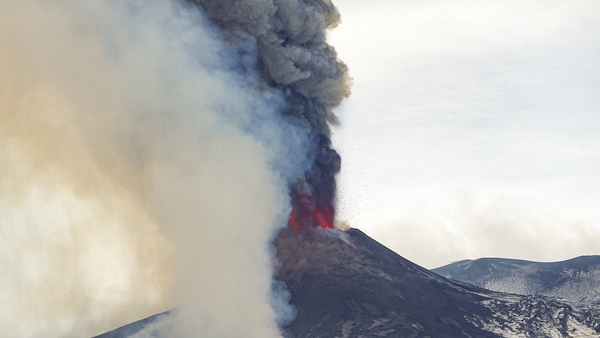 The lava flows do not pose any threat to nearby towns