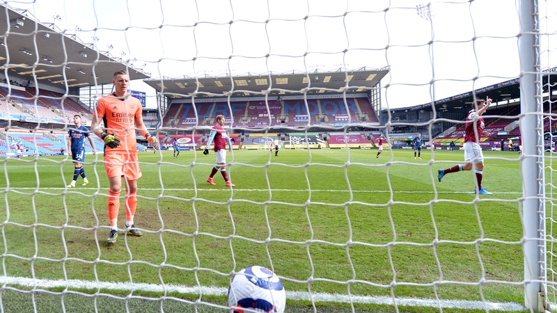 Burnley's Chris Wood (r)