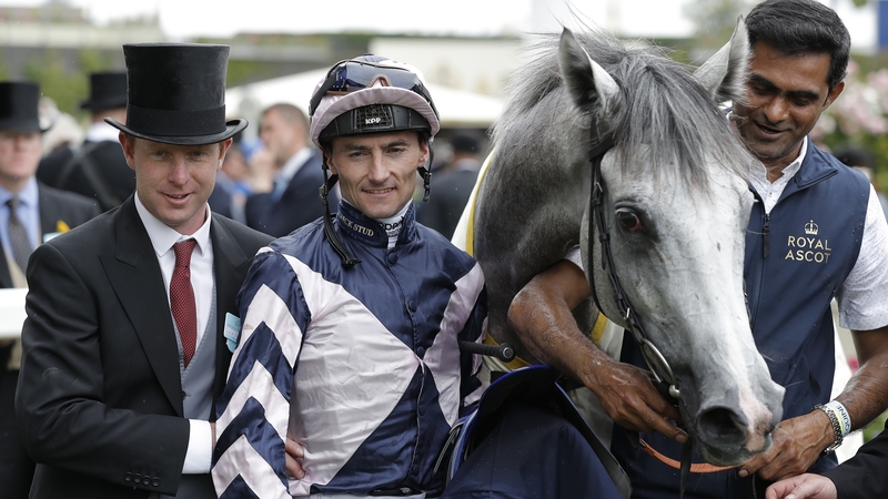 Lord Glitters in the winners enclosure with jockey Daniel Tudhope (C) and trainer David O'Meara (L) after winning at Ascot in 2019