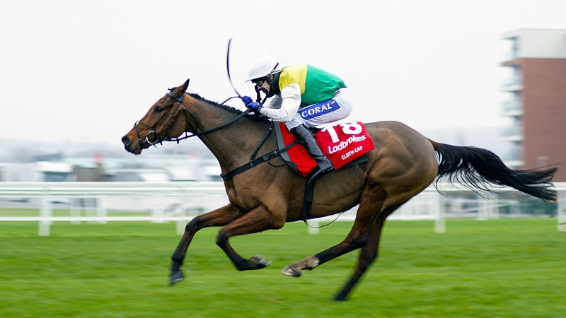 Cloth Cap is as short as 11/2 for the Aintree showpiece