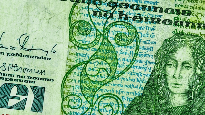 The Central Bank still offers an exchange at the fixed rate of €1.27 for each old pound.