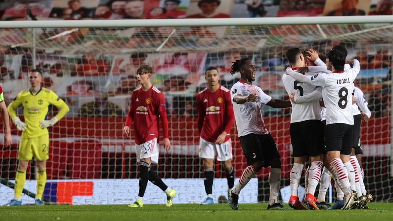 Simon Kjaer celebrates after scoring AC Milan's equaliser