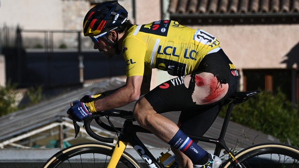 Primoz Roglic tried his best to get back the lost time but ultimately missed the chance to secure victory in the iconic race