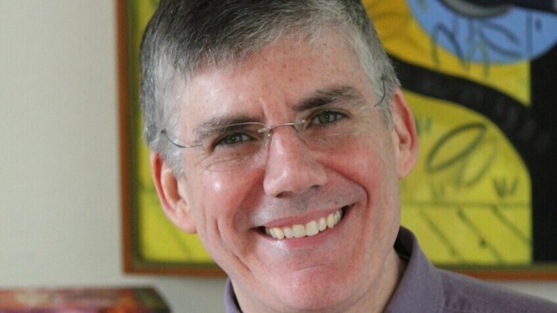 Rick Riordan graduates with a Masters in Gaelic Literature