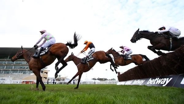 Cheltenham Festival: Kettle causes an upset on Day 2
