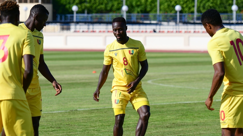Naby Keita training with Guinea