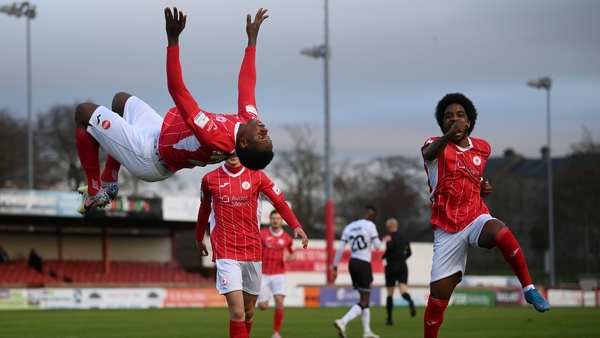 Romeo Parkes equalised for Sligo Rovers as they took a point at home to Dundalk in the Premier Division opener