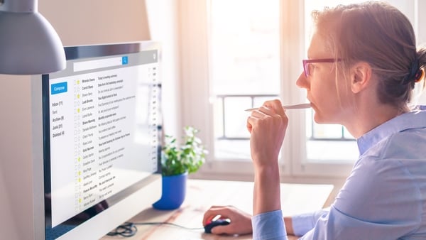 You have 14.877 new emails. Photo: Getty Images