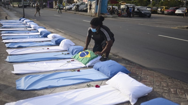 A memorial placed outside the Hospital Municipal Ronaldo Gazolla in Rio de Janeiro for those who have died from the disease