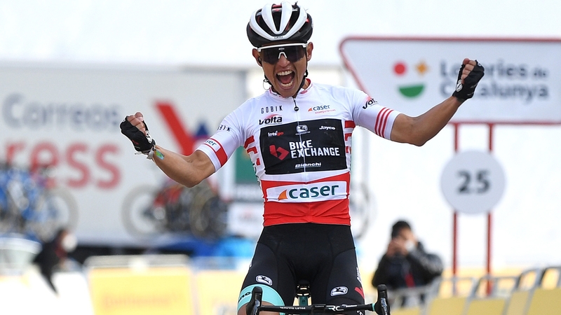 Johan Esteban Chaves Rubio crosses the finish line