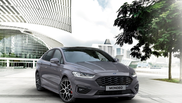 Even going hybrid was'nt going to be enough to save the Mondeo.