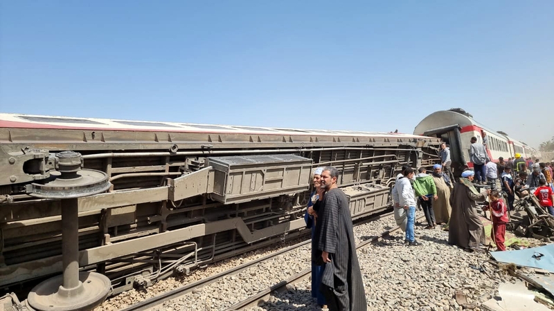 32 people feared dead and 160 injured in a two train collision in Egypt