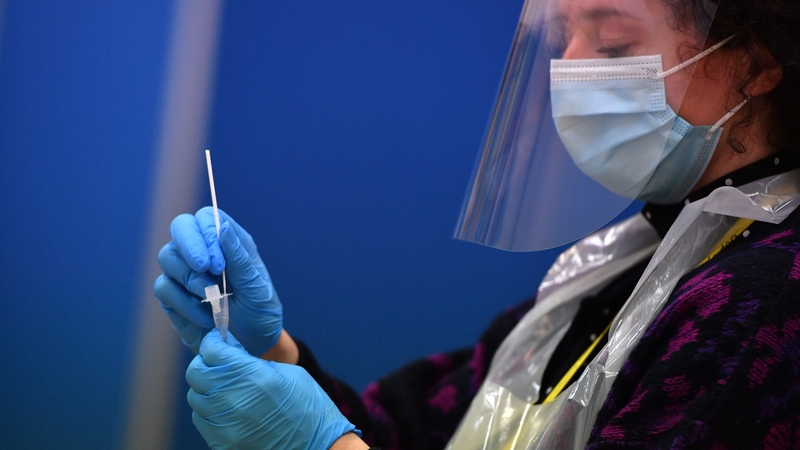 Just 18% of those with symptoms said they had requested a test, while only 43% with symptoms in the previous seven days adhered to full self-isolation