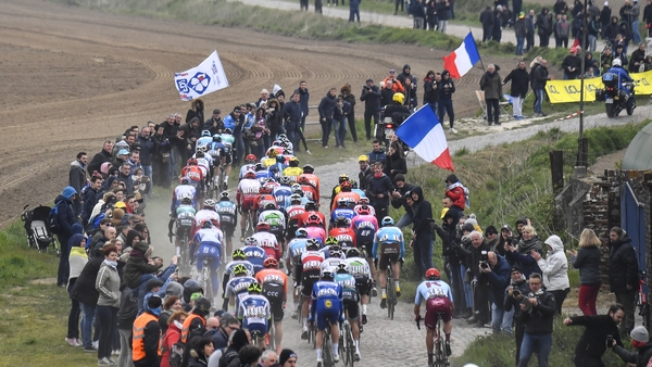 Crowds gather at the 2019 Paris-Roubaix