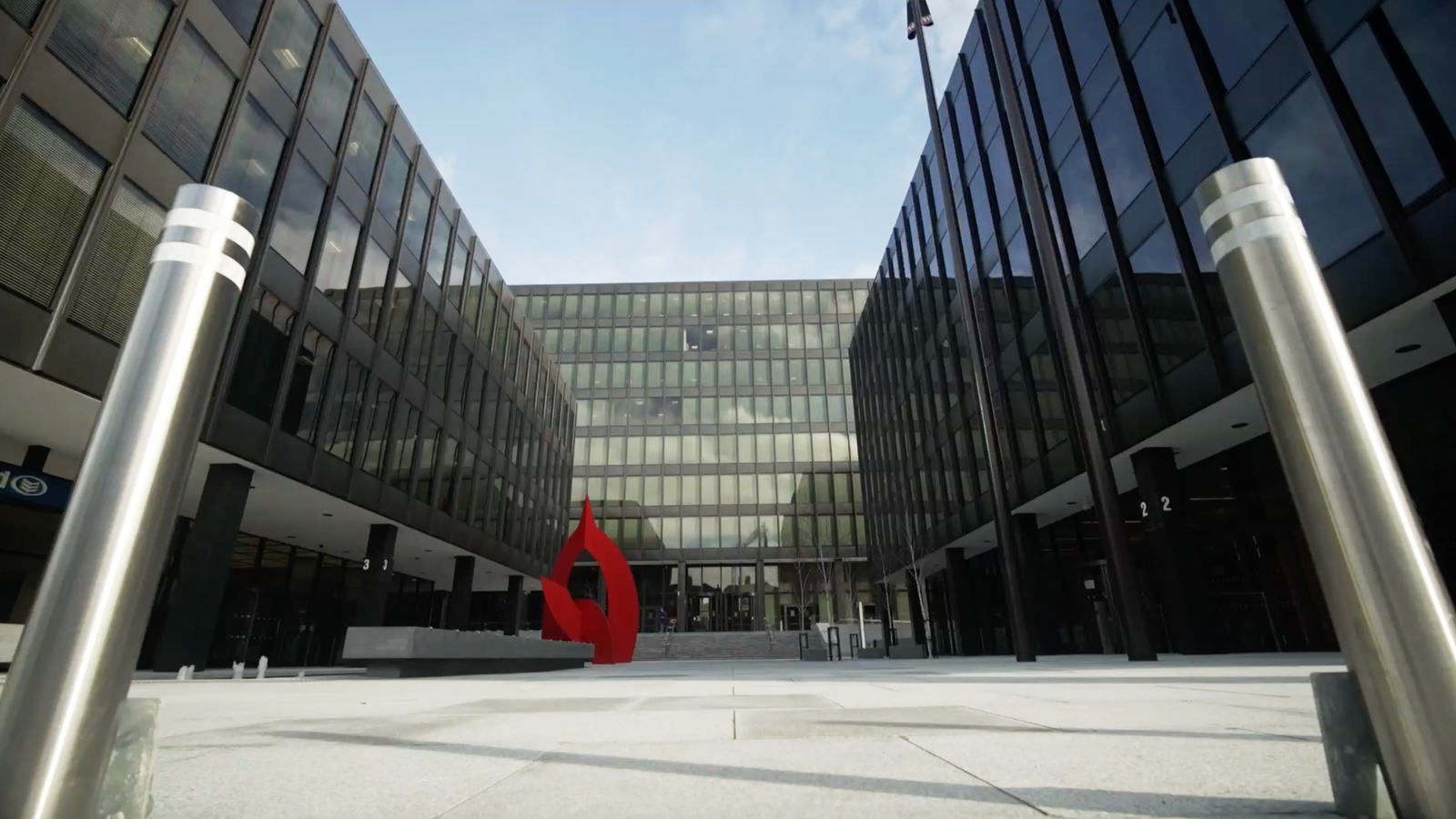 Over 25 years, the Miesian Plaza will cost the state around €300m in rent and fit-out costs