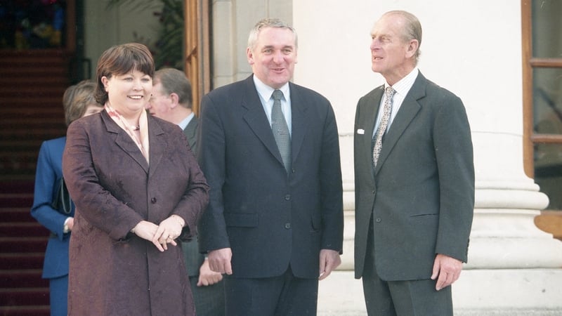 Tánaiste Mary Harney, Taoiseach Bertie Ahern meeting Prince Philip outside Government Buildings in 1998