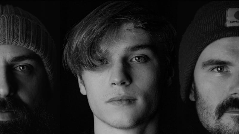 Forty Foot - making a splash