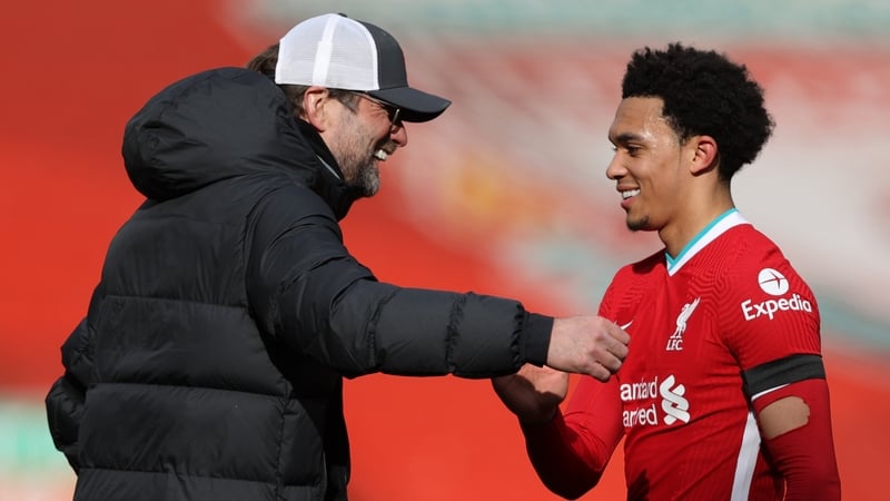 Jurgen Klopp congratulates match winner Trent Alexander-Arnold