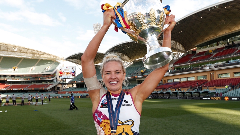 Orla O'Dwyer celebrates with the trophy