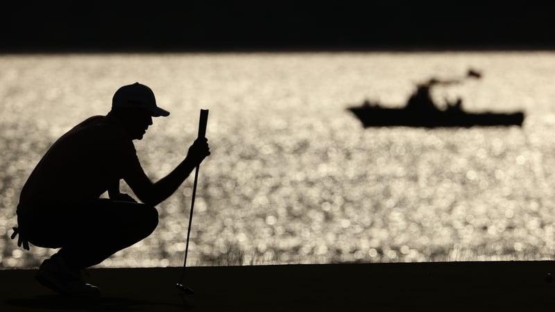 Stewart Cink set a score of 18-under 195