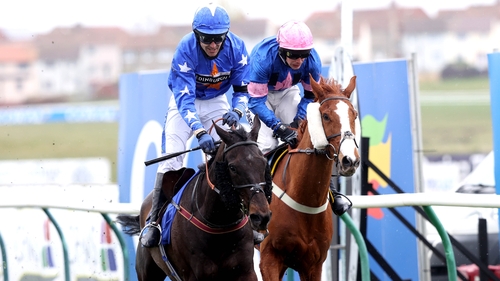 Mighty Thunder comes home to win the Scottish National