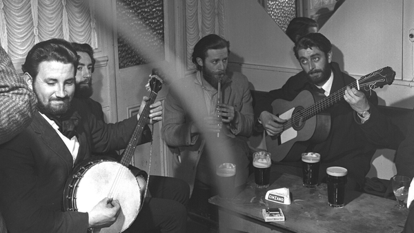 The Dubliners, Jimi Hendrix & The Who- scéal Seven Drunken Nights