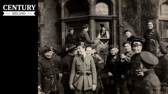 Century Ireland Issue 203. Black and Tans and Auxiliaries outside the London and North Western Hote…