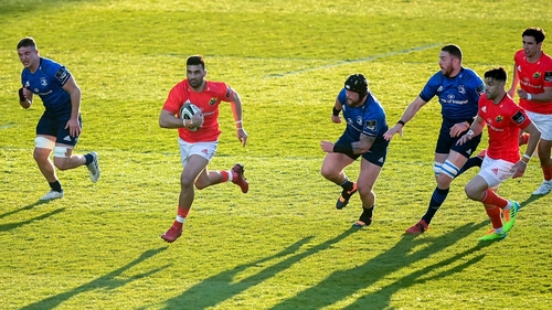 Damian de Allende makes a break on his way to setting up Conor Murray's first try