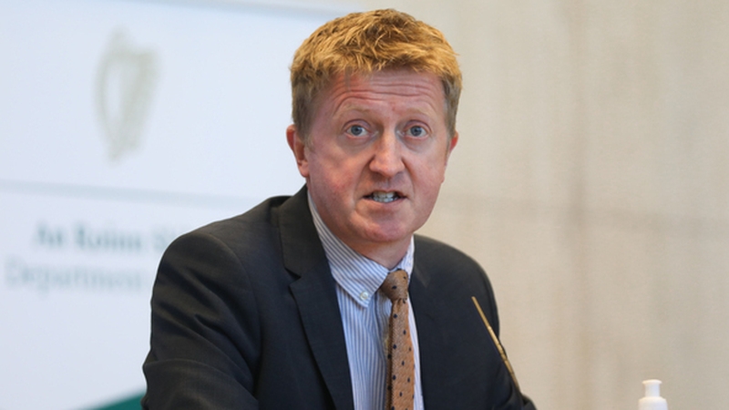 Professor Pete Lunn from the ESRI