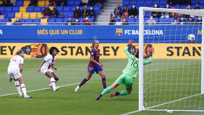 Martens fires in Barca's second