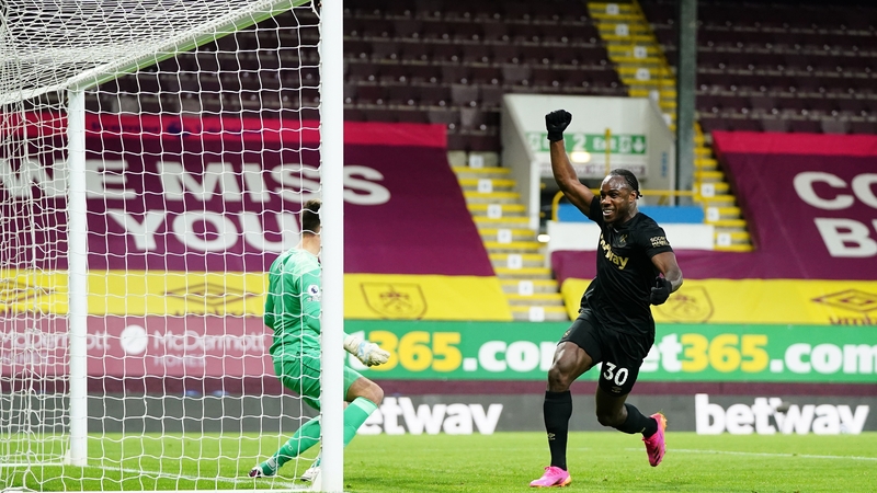 Michail Antonio celebrates his second goal