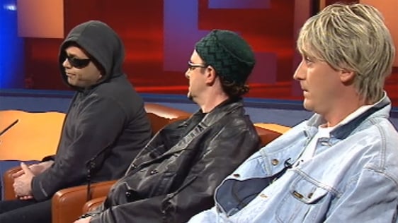 Apres Match as U2 on The Late Late Show (2001)