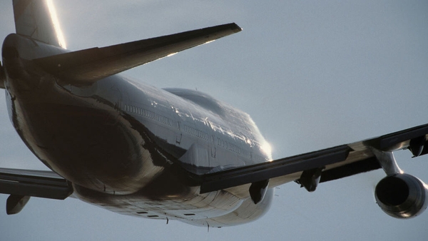 Boeing 747: "The very first flight had to be cancelled because th