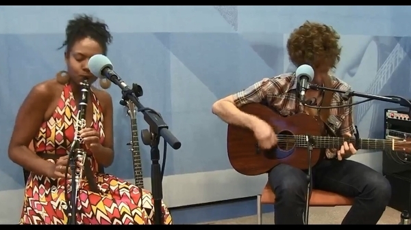 Live in Studio: Birds of Chicago perform 'Alright, alright'