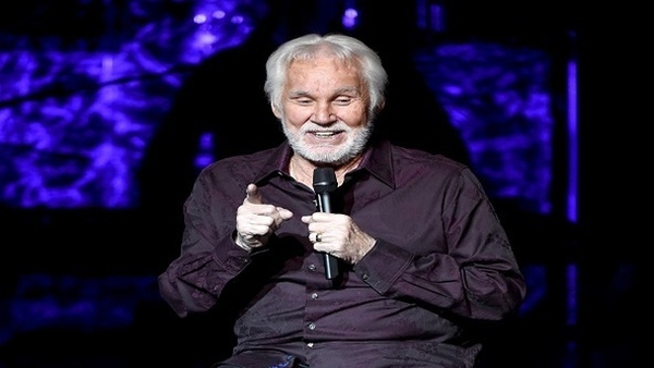 One disgruntled Kenny Rogers fan: 'Leonard Cohen is absolutely fa