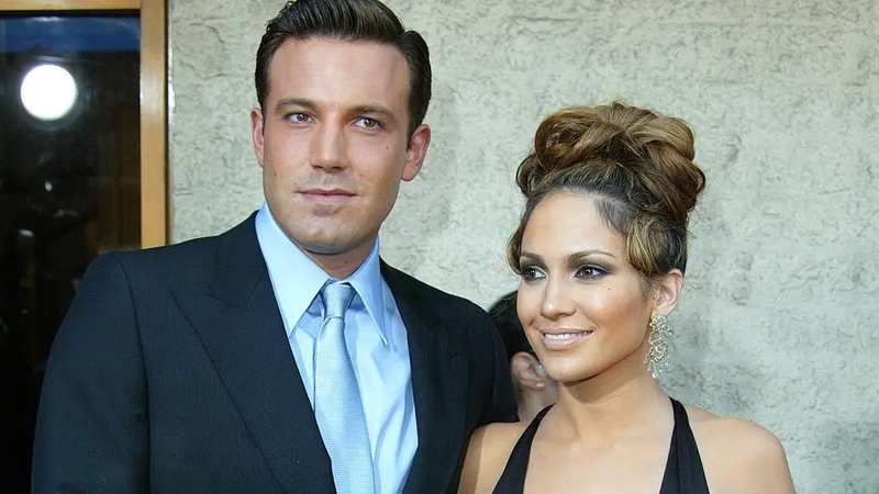 Jennifer Lopez and Ben Affleck are rumoured to be back together following a 17 year split.