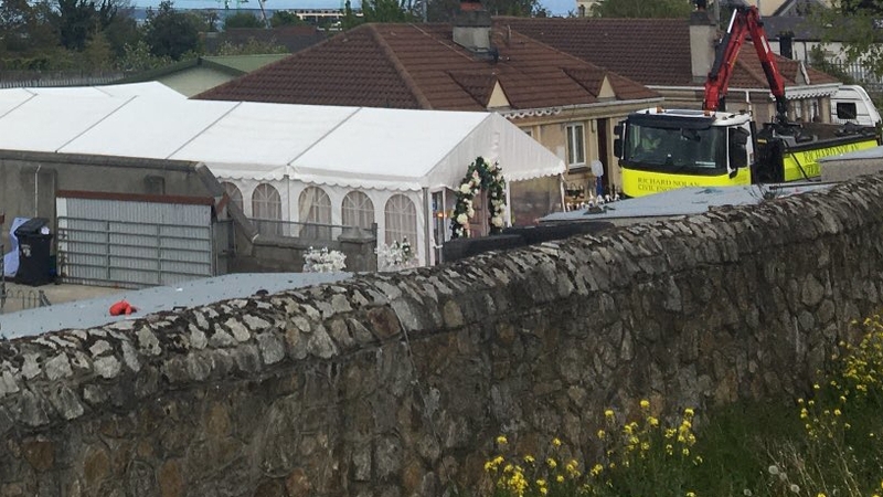 Dún Laoghaire-Rathdown County Council was granted leave by the court to hire an independent contractor to remove the marquee